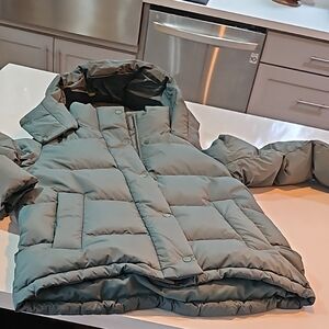Lu lu lemon green puffa coat